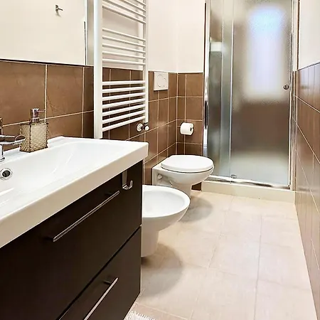 Saint George's House 4 Apartament Bari